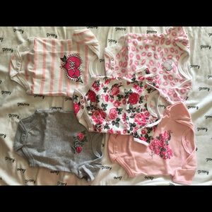 Betsey Johnson onesies 5 pk.